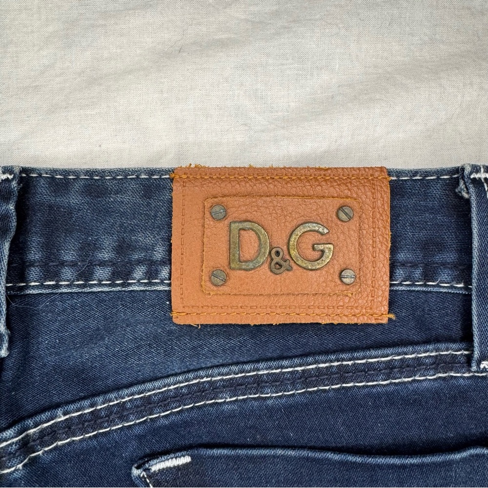 D&G Dolce & Gabbana Low Rise Dark Wash Slim Straight Jeans Size 26 - Picture 11 of 12